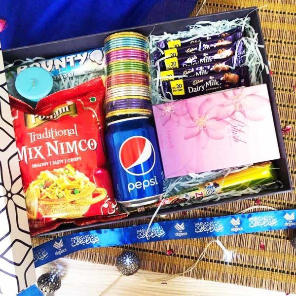 Eid Gifts Love & Snack Attack Box