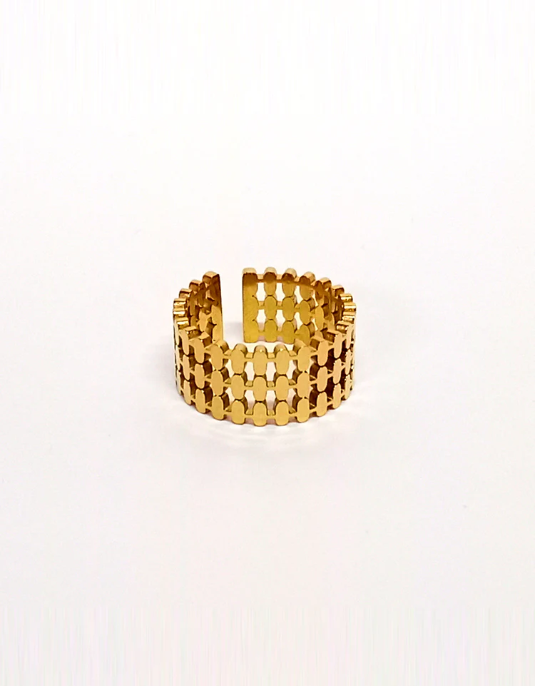 HarmaalWala Geometric Link Golden Ring