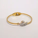 HMW Golden Swan Design Stainless Steel Bracelet