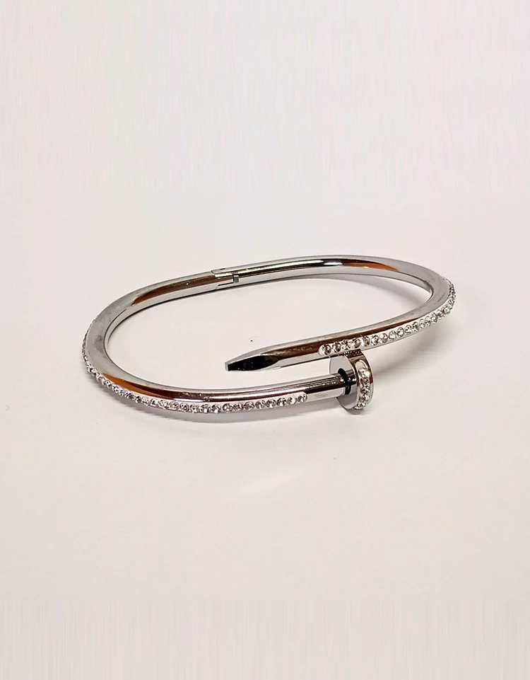 HarmaalWala Stainless Steel Bracelet Silver